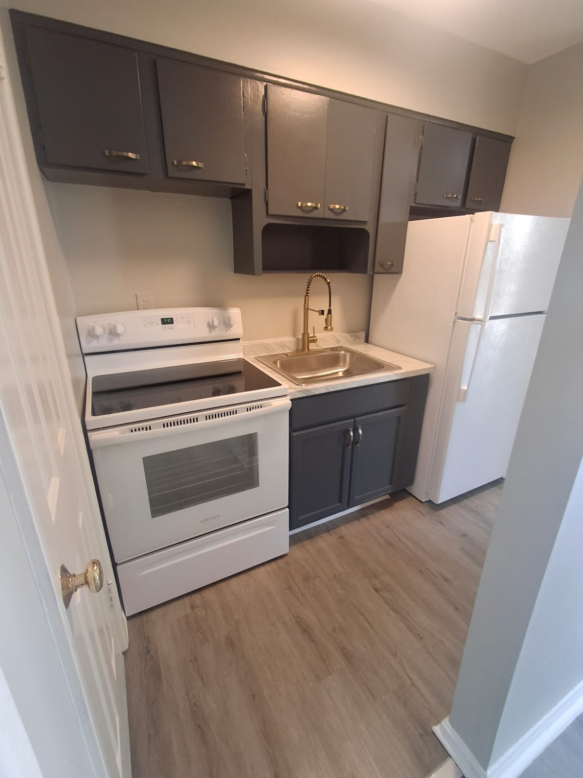 995d5af2-c3cd-48cb-84ae-8b3c3ab75197